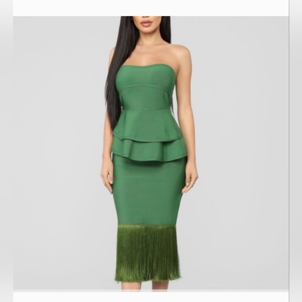 NWT Fashion Nova Boost of Sweetness Fringe Peplum Midi Size L Green Dress